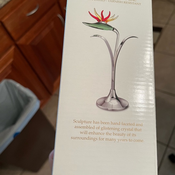 Bird of Paradise Crystal Sculpture New in box - Picture 2 of 4